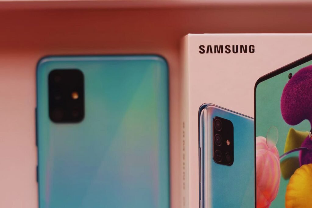 comparacao visual de smartphones samsung a e m