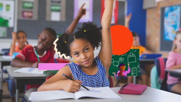 criancas aprendendo em sala de aula