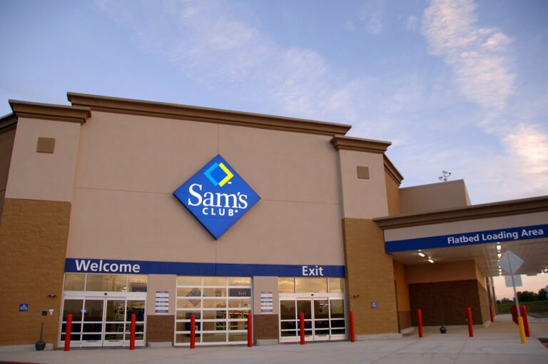 foto do exterior de um sams club