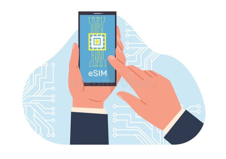 maos segurando um chip de celular 1