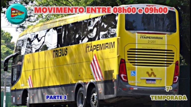 onibus em movimento na rodoviaria moderna