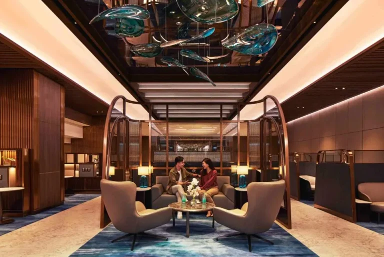 sala vip elegante com vista para avioes