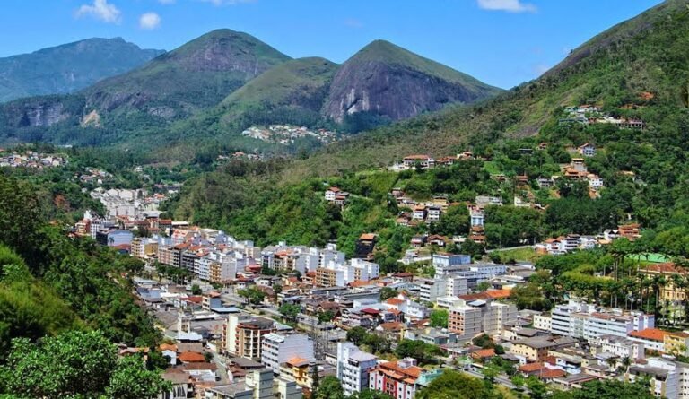 vista aerea da cidade de nova friburgo