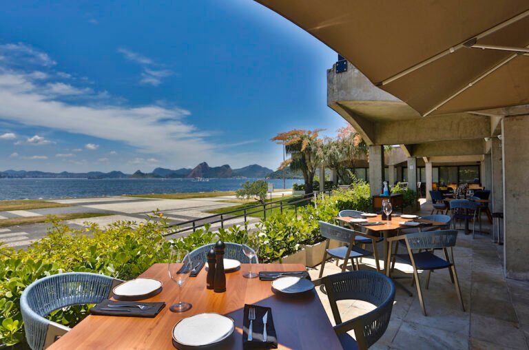 vista panoramica do rio branco e gastronomia